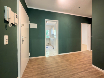 Selbstnutzung oder Kapitalanlage: 2-Zimmer-Wohnung mit Mini-Garten, in Darmstadt-Eberstadt - V297-2611-7