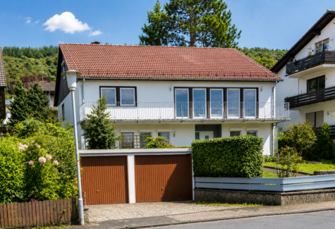 Gebotsverfahren: Modernisierungsbed., teilvermietetes 3-Familienhaus in ruhiger Lage von Höchst, 64739 Höchst im Odenwald, Mehrfamilienhaus