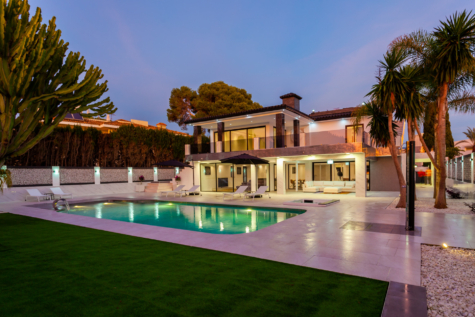 Villa in Marbella,  