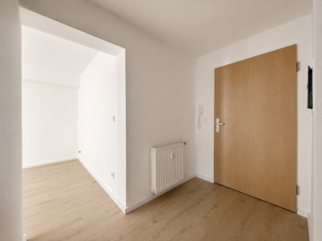 2-Zimmer-Souterrainwohnung mit kleinem Garten in Ober-Ramstadt – ideal für Singles & Paare - M372-2612 - Flur