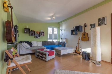 Charmante Dachgeschosswohnung für das junge Paar in Roßdorf-Gundernhausen, 64380 Roßdorf, Dachgeschosswohnung