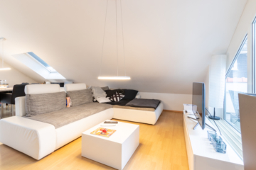Moderne 2-Zimmer-Dachgeschosswohnung in zentraler Lage von Griesheim - M347-2114-5